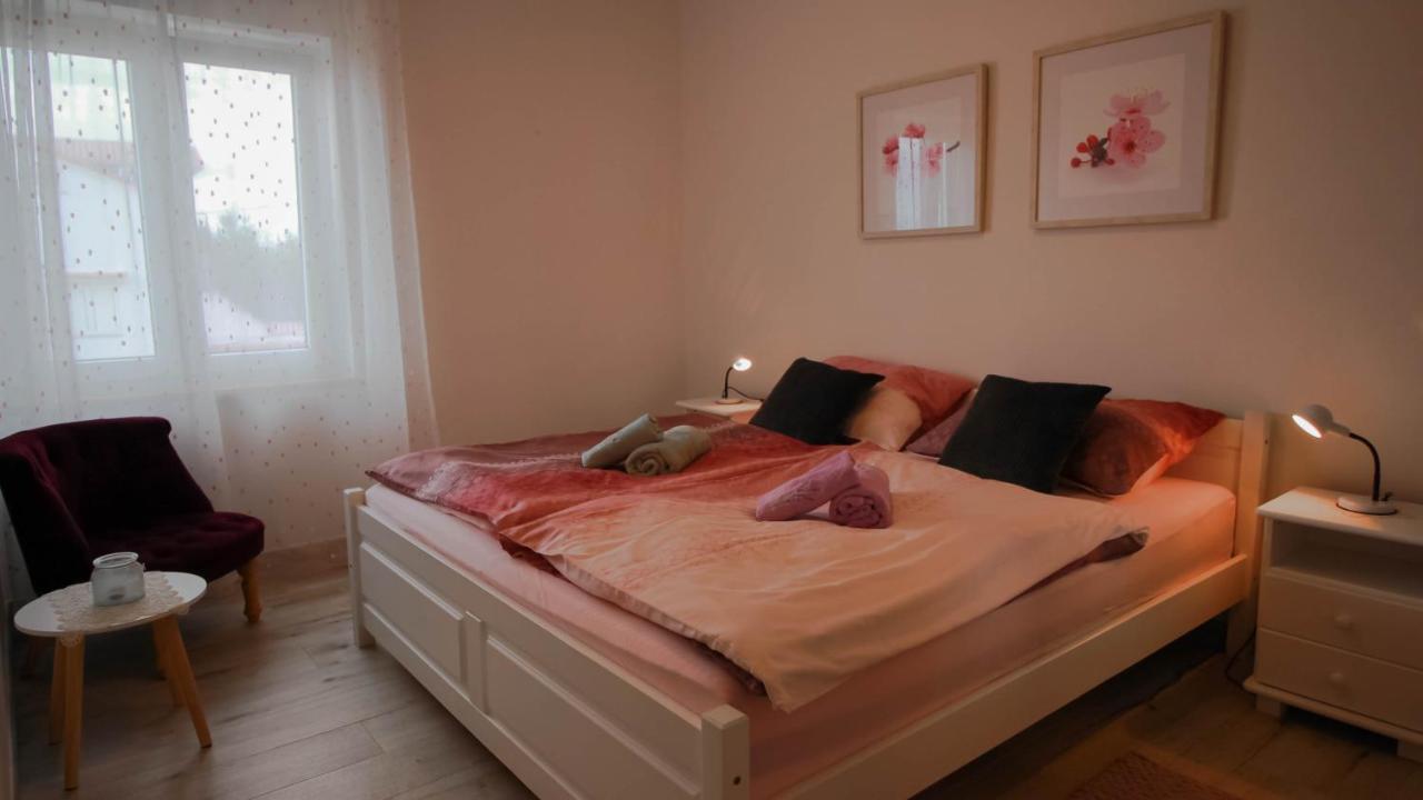 Apartments Ljerka マリンスカ エクステリア 写真